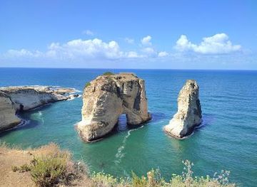 lebanon/batroun/attraction/al-raouche-rocks