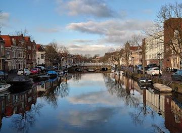 netherlands/amsterdam/attraction/oudegracht