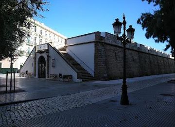 spain/cadiz/attraction/baluarte-y-murallas-de-san-carlos