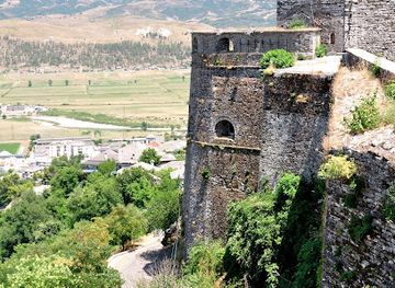albania/gjirokaster-region/attraction/kulla-e-sahatit