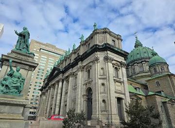 canada/montreal/attraction/mary-queen-of-the-world-cathedral