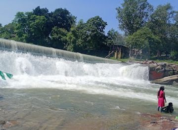 india/jharkhand/attraction/nakari-waterfall