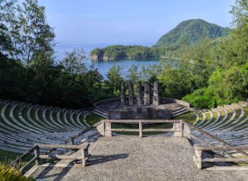 philippines/bicol-region/attraction/cagraray-eco-energy-park