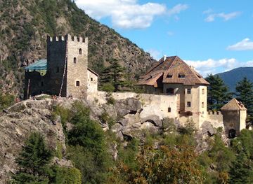 italy/val-venosta/attraction/juval-castle