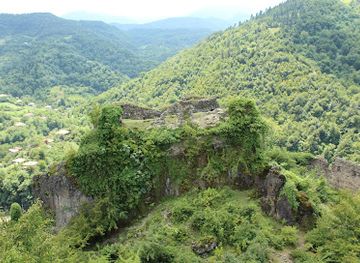 georgia/khevsureti/attraction/chkheri-castle