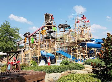 mississippi/the-river-region/attraction/geyser-falls-water-theme-park