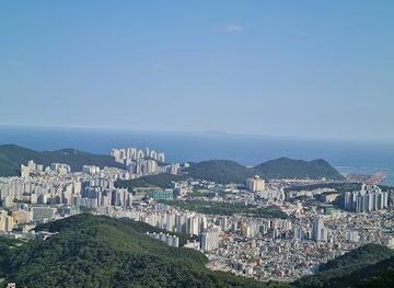 south-korea/busan/attraction/hwangnyeongsan-mountain-beacon-mound