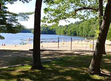 massachusetts/metrowest/attraction/wayland-town-beach