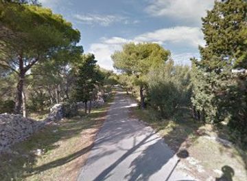 croatia/hvar/attraction/hike-trail