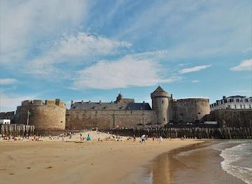 france/saint-malo/attraction/grande-plage-du-sillon