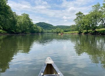 tennessee/hatchie-river-area/attraction/canoe-the-caney