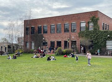 california/east-bay/attraction/strawberry-creek-park