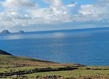 ireland/skellig-michael/attraction/carraig-lomain-lemon-rock