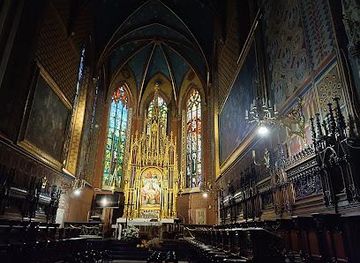 poland/krakow/attraction/bazylika-franciszkanow-sw-franciszka-z-asyzu