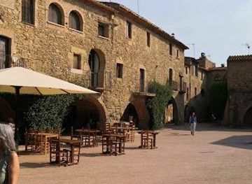 spain/girona/attraction/monells