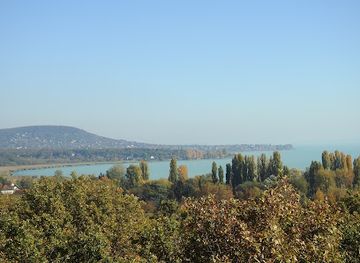 hungary/lake-balaton/attraction/bokk-lookout