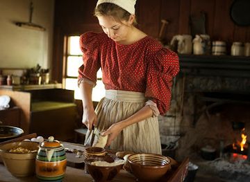 michigan/mackinac-island/attraction/biddle-house-featuring-the-mackinac-island-native-american-museum