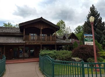 Wallowology Natural History Discovery Center