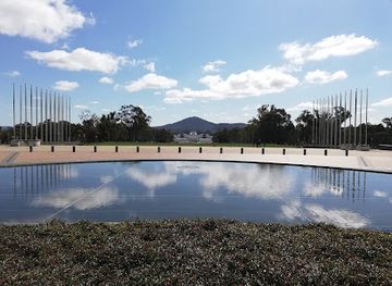 australia/canberra/manuka/attraction/canberra-centenary-trail