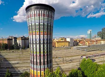 Torre Arcobaleno
