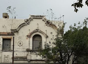 argentina/rosario/barrio-pichincha/attraction/plazoleta-pichincha