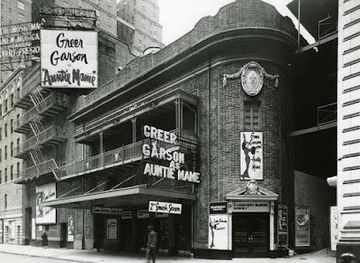 new-jersey/hackensack-meadowlands/attraction/broadhurst-theatre
