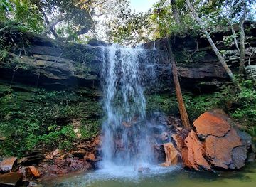 brazil/chapada-dos-guimaraes/attraction/cachoeira-do-relogio