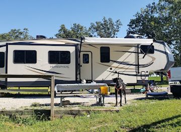 missouri/pomme-de-terre-lake/attraction/hermitage-campground