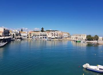 greece/chania/attraction/venetian-harbour