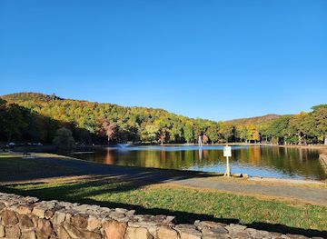 connecticut/meriden/attraction/hubbard-park