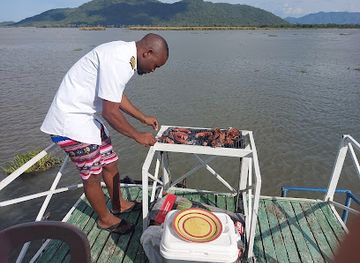 malawi/liwonde-national-park/attraction/mbishe-tours-and-safaris