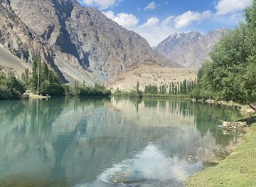 pakistan/shandur-top/attraction/phander-naseer-wooden-bridge