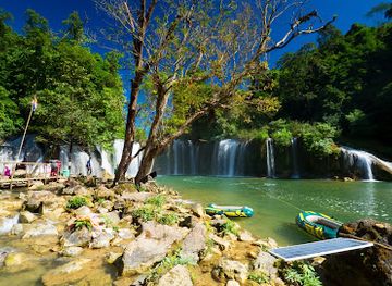 myanmar-burma/kayin-state/attraction/kyone-htaw-waterfall