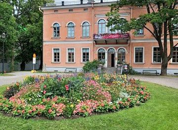 finland/helsinki/attraction/hakasalmen-huvila