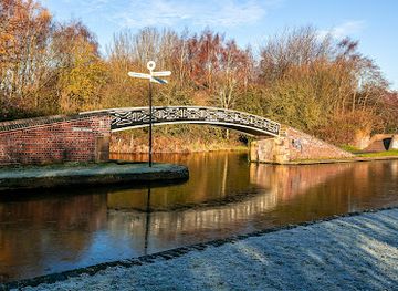 united-kingdom/west-midlands/attraction/bumble-hole-local-nature-reserve