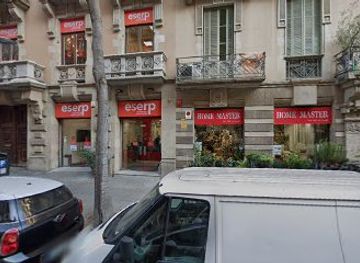 spain/barcelona/attraction/charming-old-lift