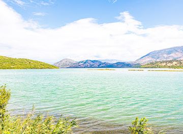 albania/delvina/attraction/trikonokosi-palace