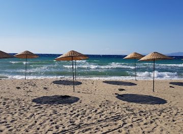 turkiye/kusadasi/guzelcamli/attraction/guzelcamli-venus-plaji-kusadasi