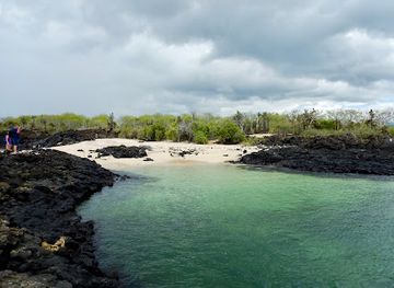 ecuador/puerto-ayora/attraction/cerro-dragon