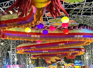 vietnam/vung-tau/front-beach/attraction/quang-truong