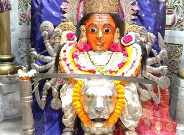 india/konkan-coast/attraction/shri-mumbadevi-temple-mumbai