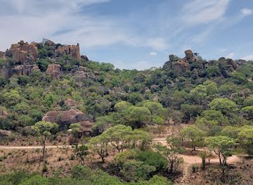 zimbabwe/matobo-national-park/attraction/white-rhino-cave-paintings