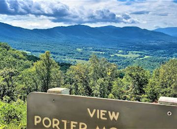 virginia/blue-ridge-parkway/attraction/porter-mountain-view
