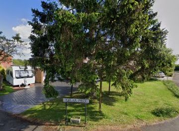 united-kingdom/worcestershire/attraction/inkberrow-christmas-tree