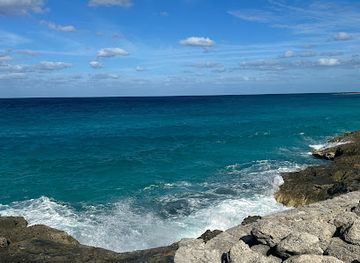 the-bahamas/nassau-and-paradise-island/attraction/paradise-beach