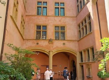 france/lyon/attraction/musee-d-histoire-de-lyon-gadagne