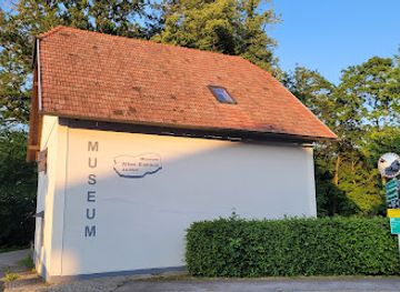 austria/waldviertel/attraction/waldviertler-heimatmuseum-altes-eishaus