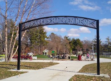 iowa/ames/attraction/inis-grove-park