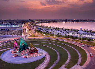 Sails Roundabout