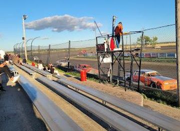 canada/winnipeg/attraction/victory-lane-speedway